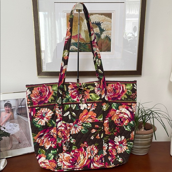 Handbags - Vera Bradley Floral Tote Bag